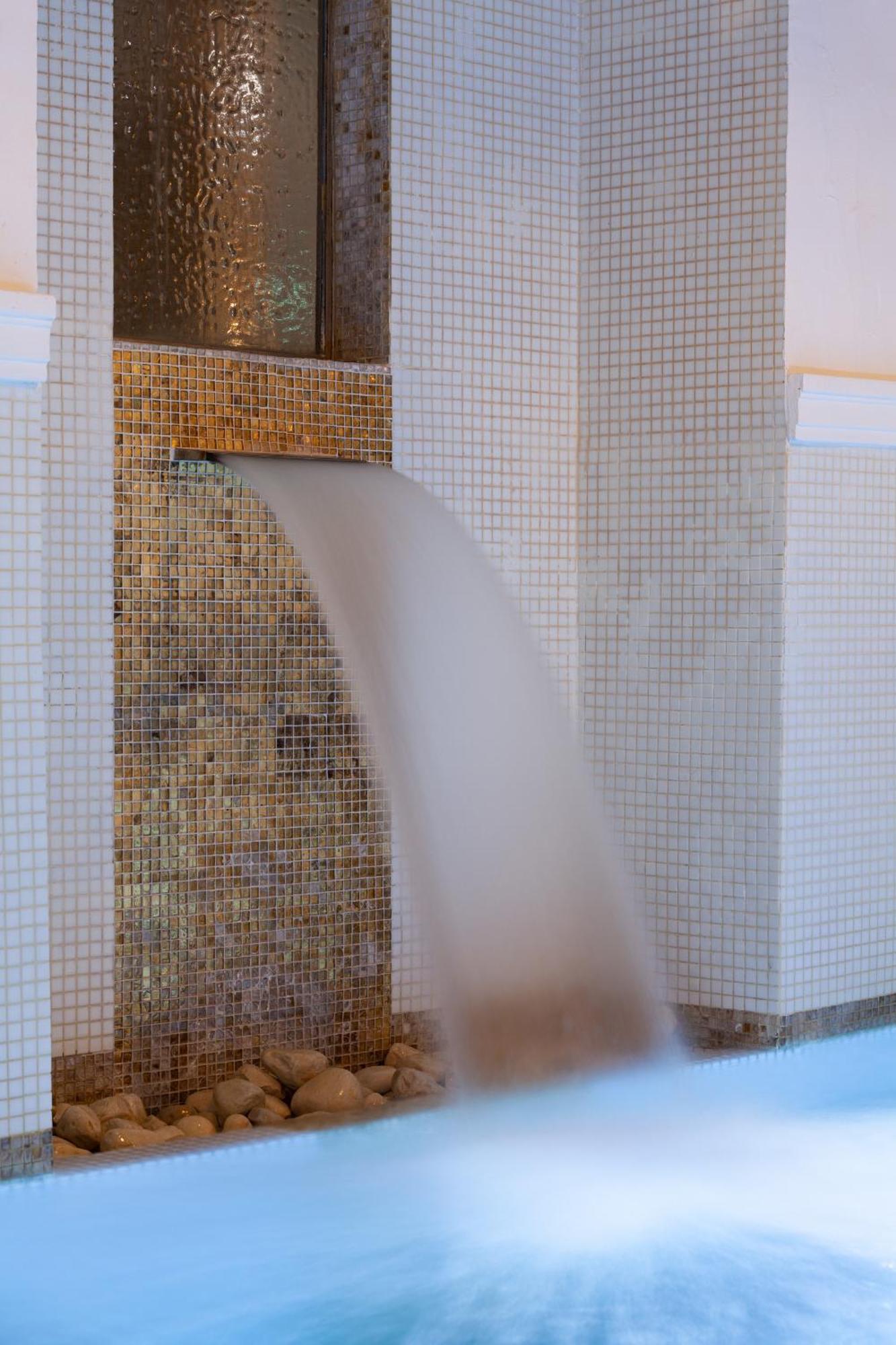 פולה Nora Club Hotel & Spa מראה חיצוני תמונה