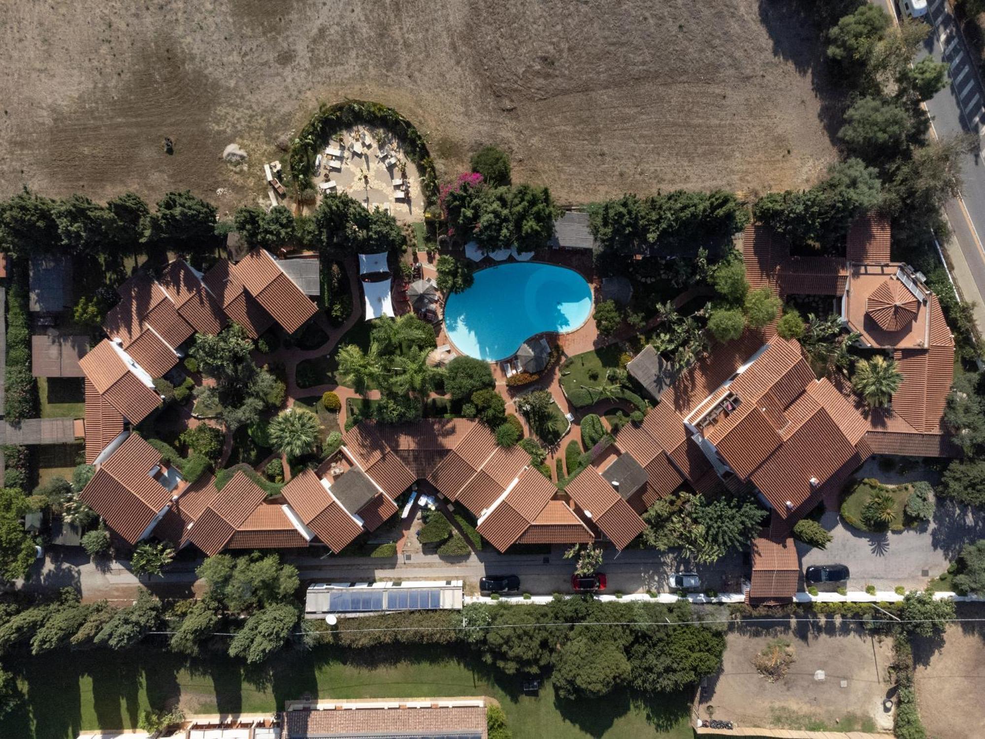 פולה Nora Club Hotel & Spa מראה חיצוני תמונה