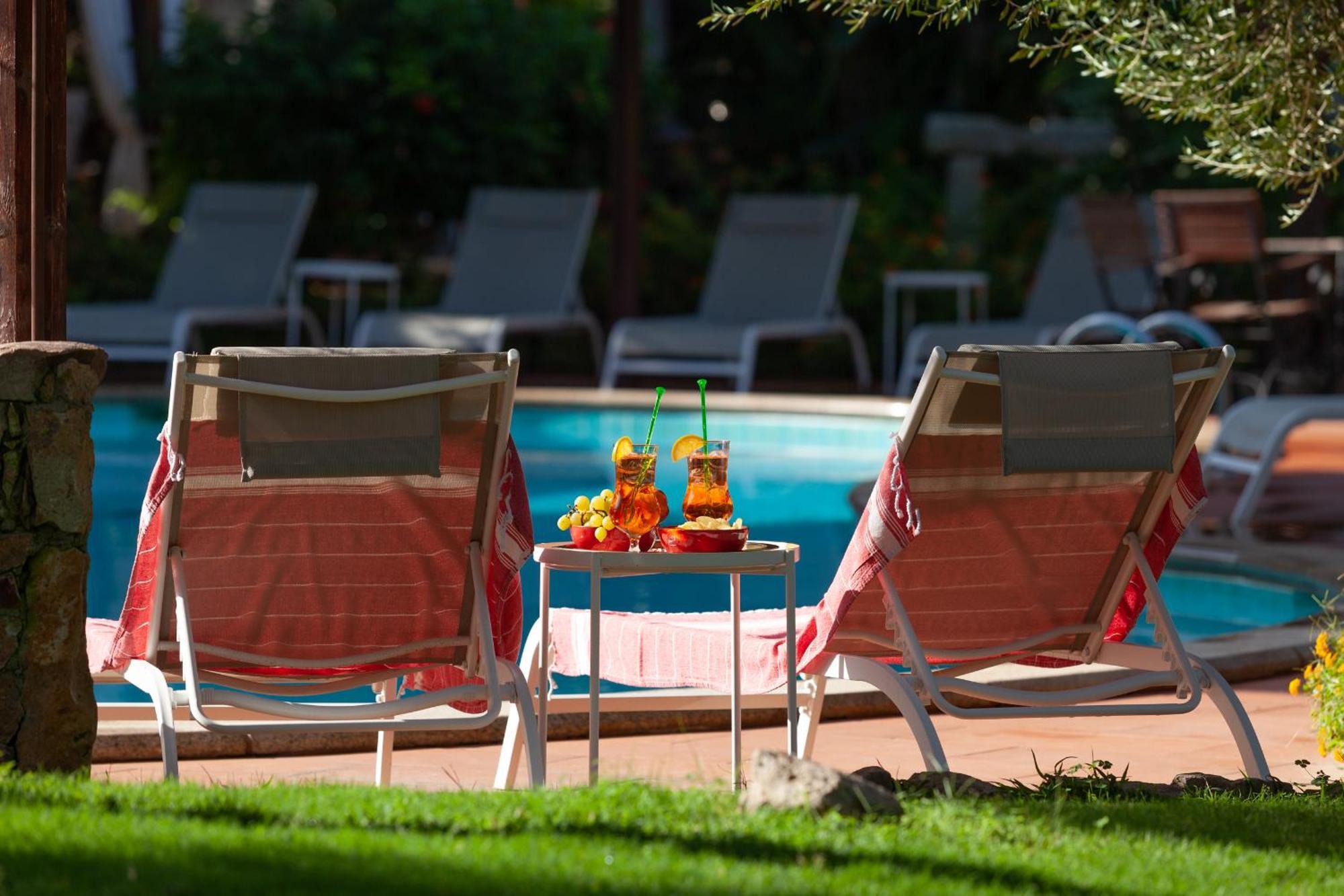 פולה Nora Club Hotel & Spa מראה חיצוני תמונה